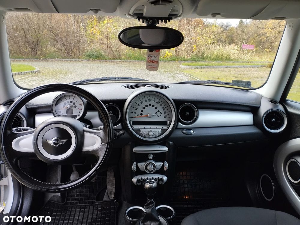MINI ONE - 13