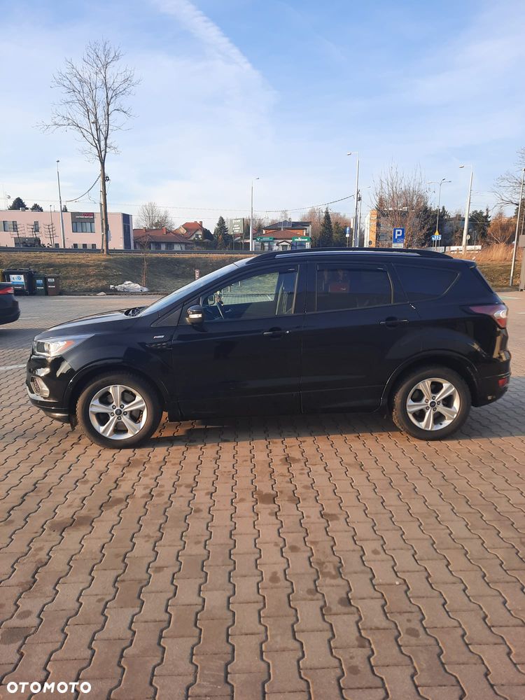 Ford Kuga 2.0 TDCi FWD ST-Line - 19