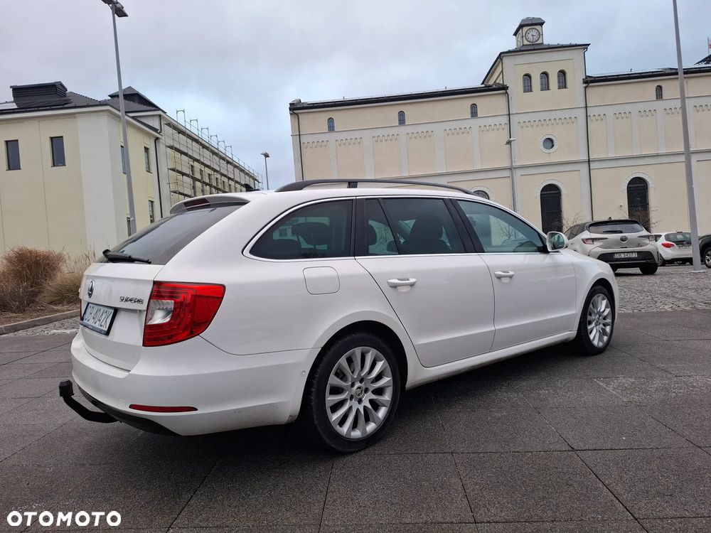 Skoda Superb 2.0 TDI Green tec Elegance - 5