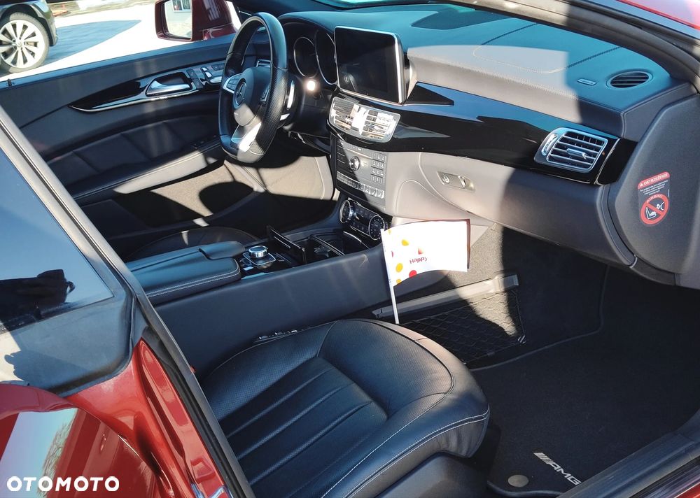 Mercedes-Benz CLS 350 d 4-Matic - 17