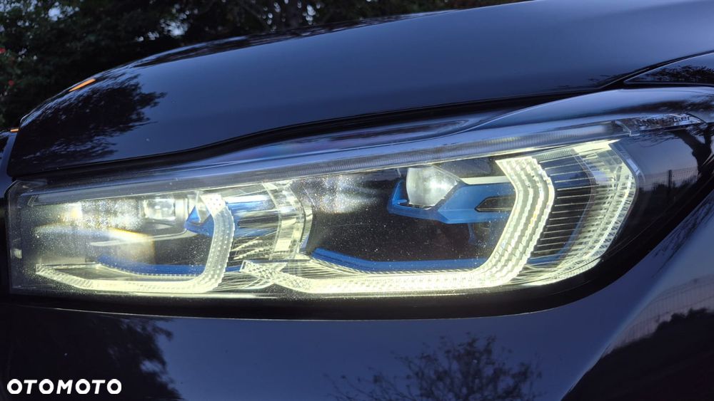 BMW Seria 7 - 30