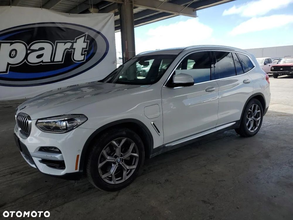 BMW X3 30e xDrive - 1