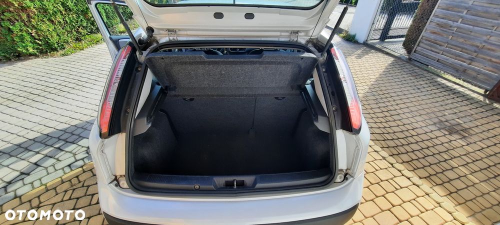 Fiat Punto - 10