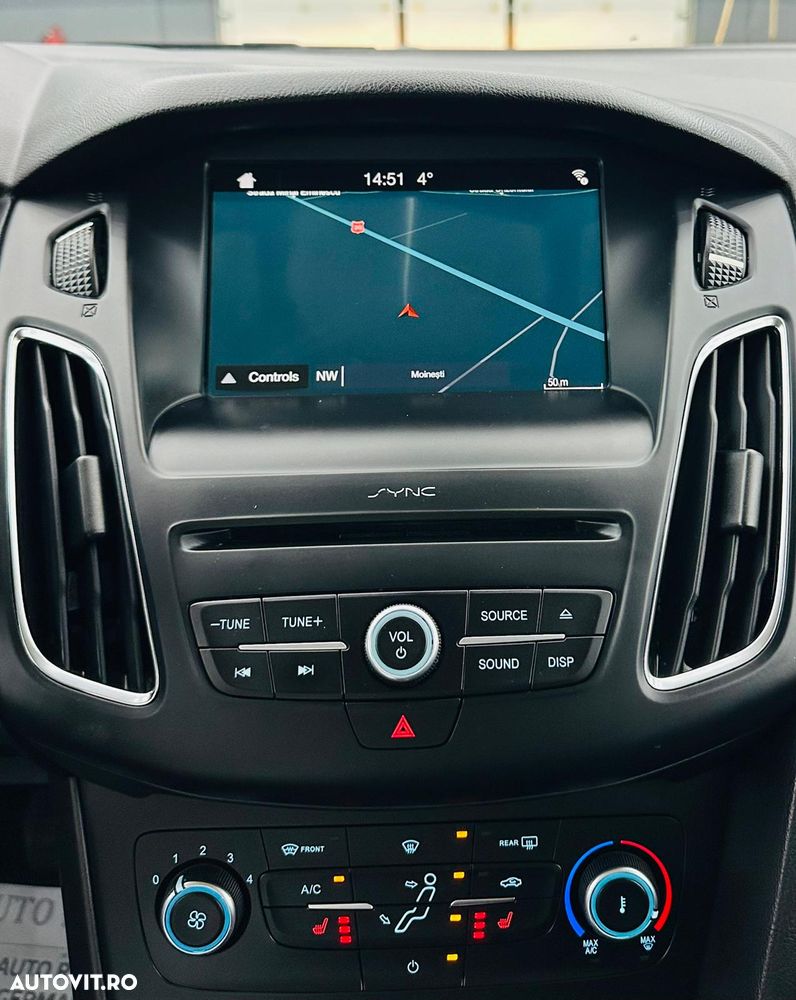 Ford Focus 1.5 EcoBoost Active Business - 25