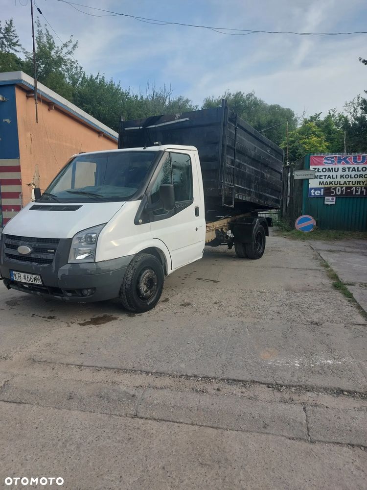 Ford Transit - 1
