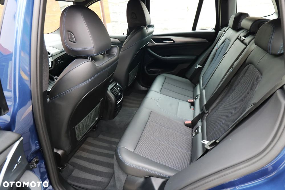 BMW X3 - 36