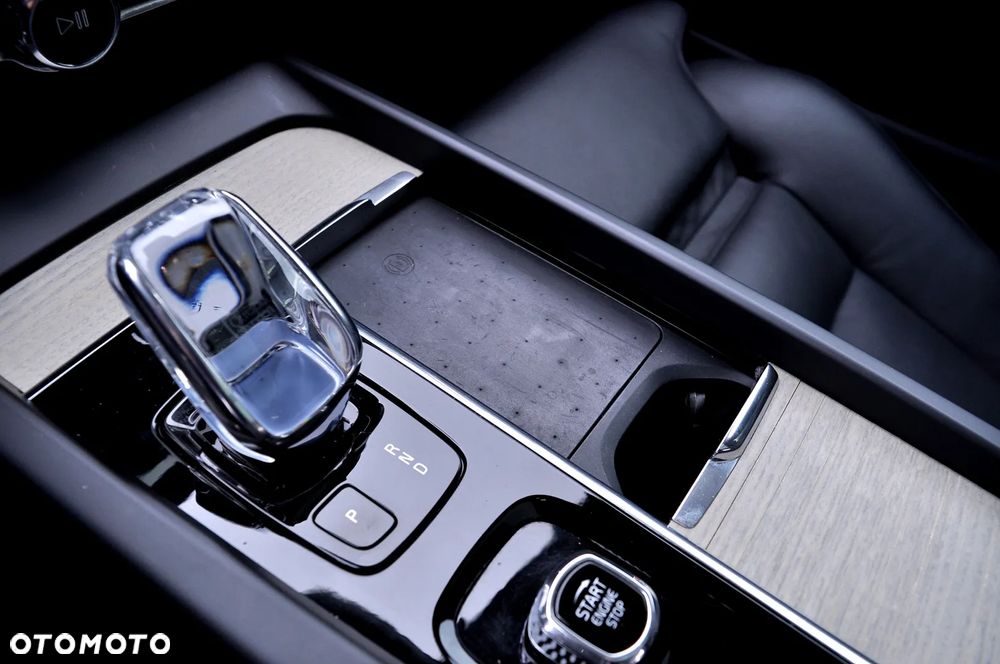 Volvo XC 60 B5 D AWD Geartronic Inscription - 31