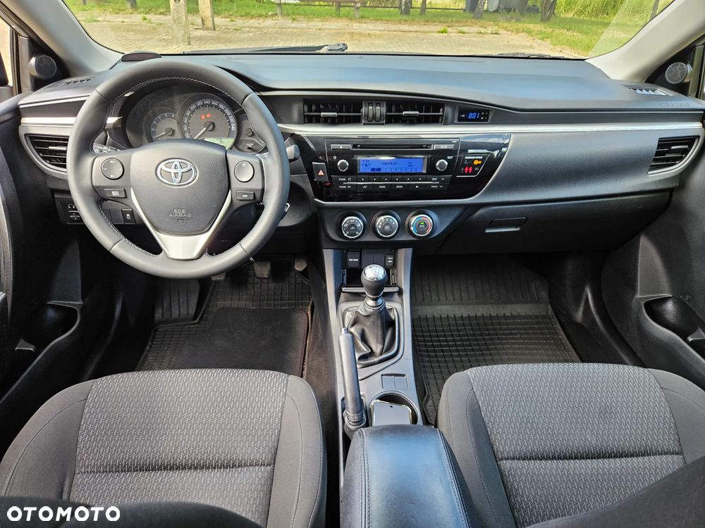 Toyota Corolla 1.4 D-4D Active EU6 - 21