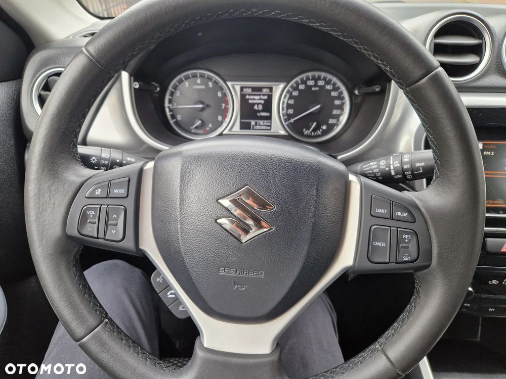 Suzuki Vitara 1.6 Premium 2WD - 18
