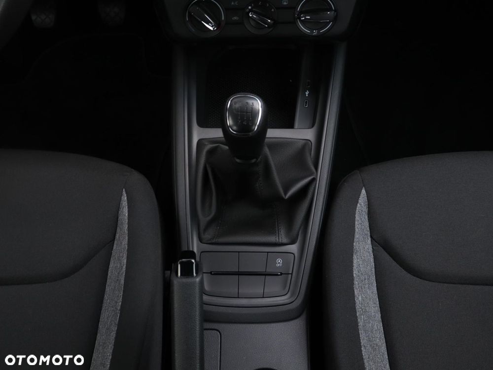 Skoda Kamiq 1.0 TSI Essence - 13