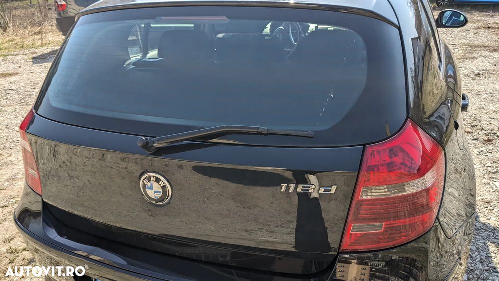 BMW Seria 1 118d DPF - 6