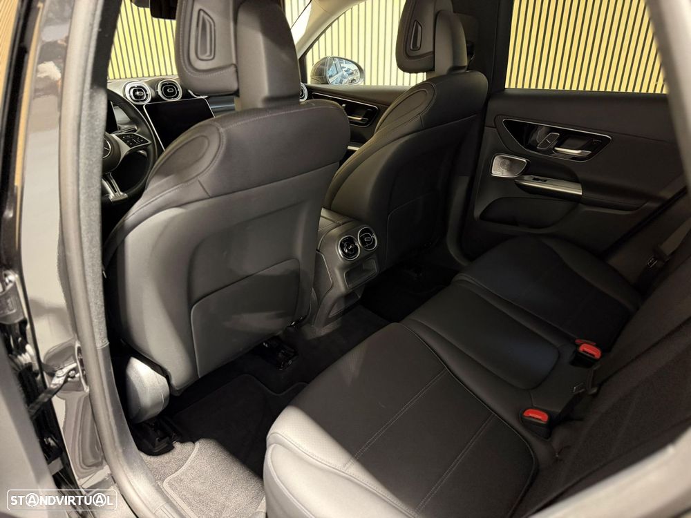 Mercedes-Benz GLC 300 e 4Matic - 22