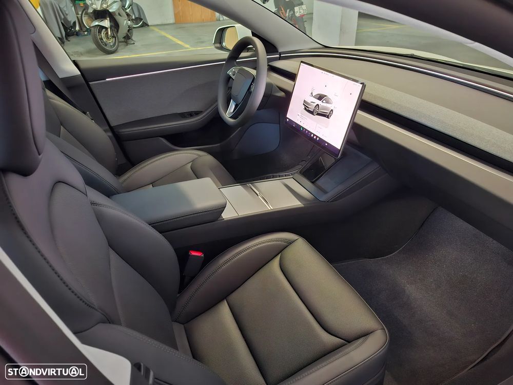Tesla Model 3 Tração Traseira - 15