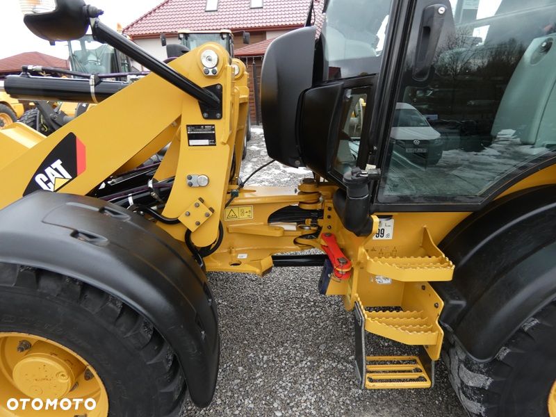 Caterpillar CAT 908M Z Niemiec / 3.372mtg po serwisie / Super Stan / - 20