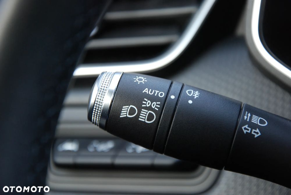 Renault Clio 1.0 TCe Zen - 33