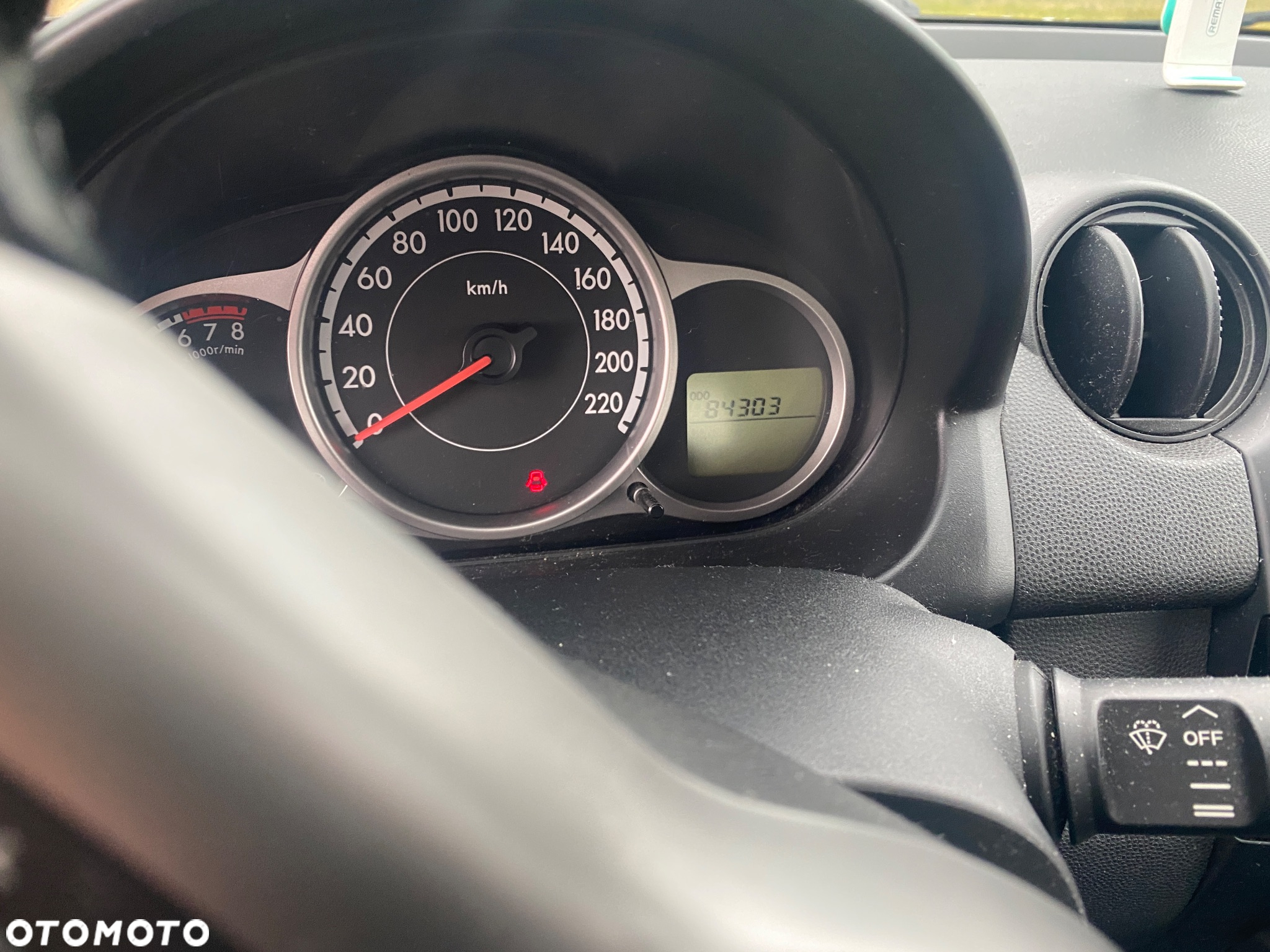 Mazda 2 - 7