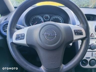 Opel Corsa 1.2 16V Essentia - 15