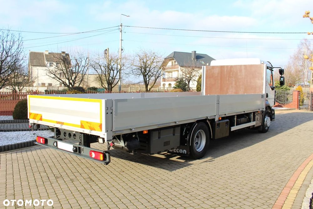 Renault / D16 / POLSKI SALON / NISKI PRZEBIEG 232 TYS KM / ŁADOWNOSC 9562 KG / ZABUDOWA SKRZYNIA 7.10 CM / WECON / Man /Volvo/Scania/ Atego/ - 6
