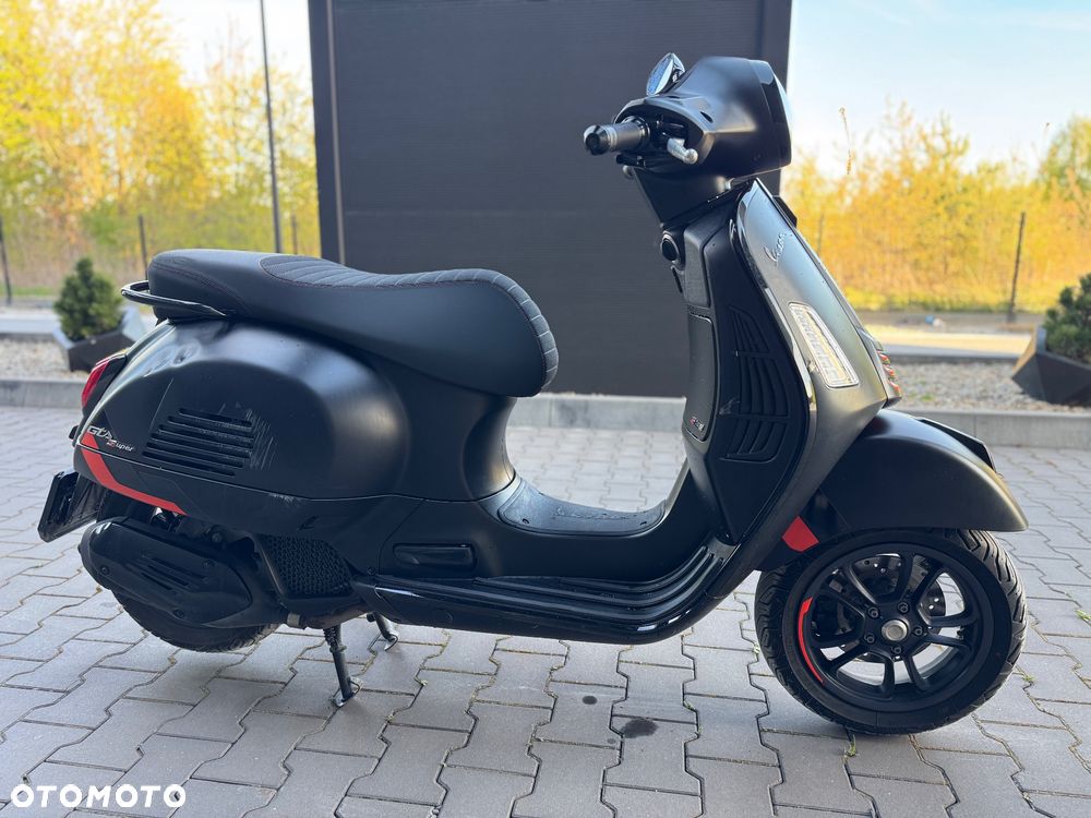 Vespa GTS - 5