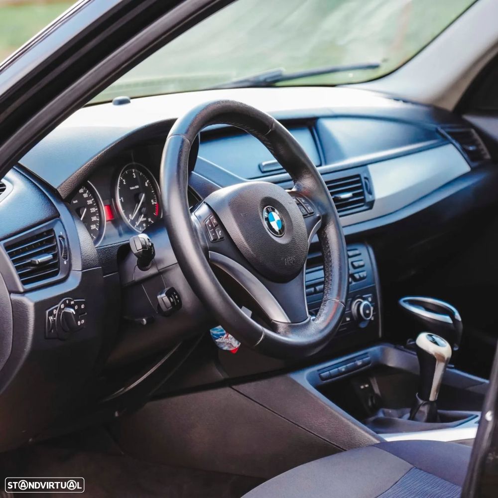 BMW X1 18 d sDrive - 13