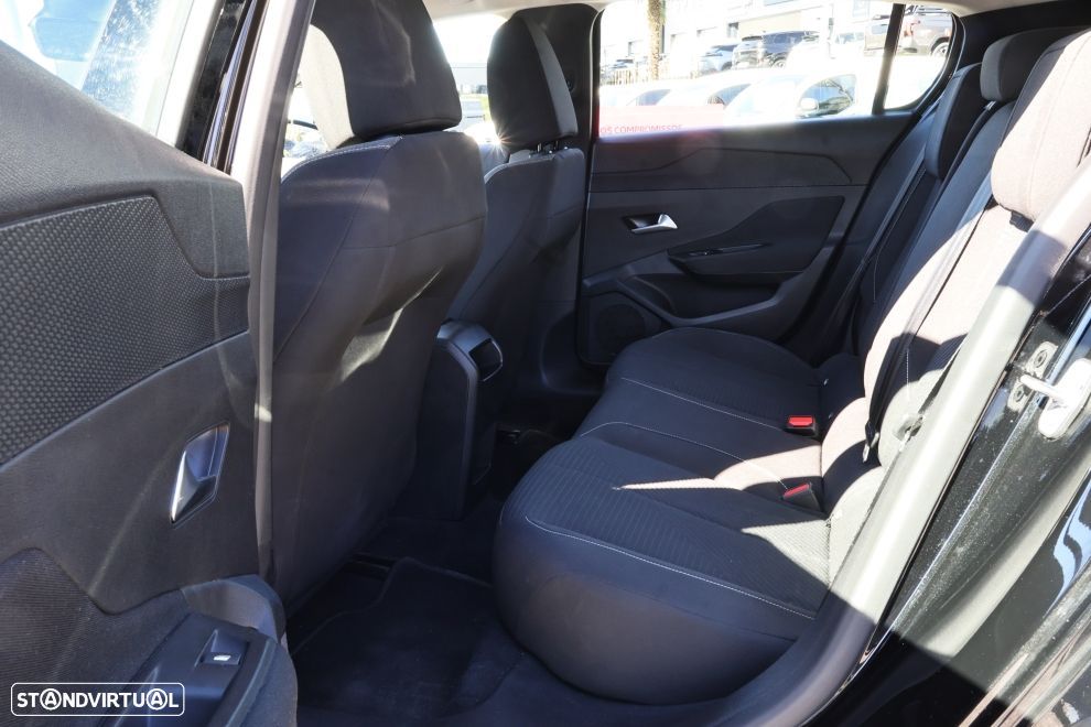 Peugeot 308 1.2 PureTech Active Pack - 16