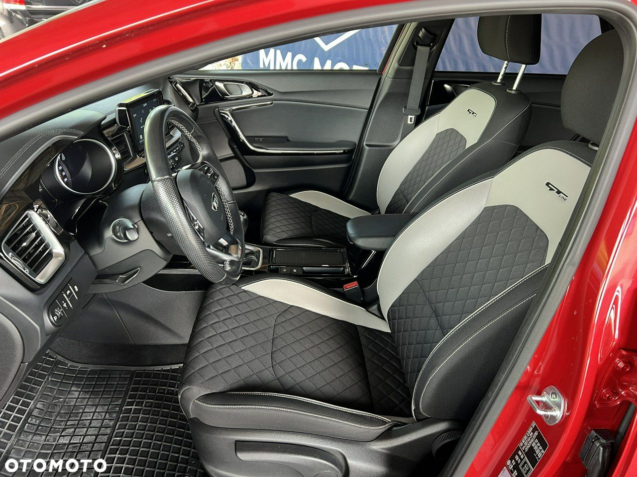 Kia ProCeed - 4