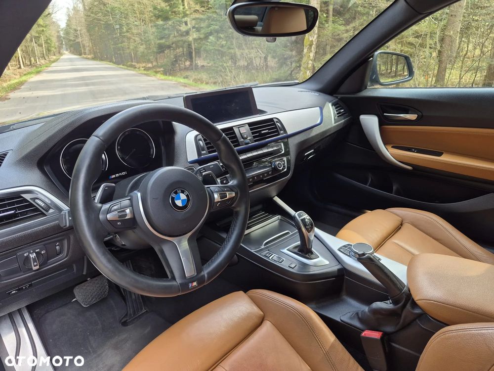 BMW Seria 2 M240i - 14
