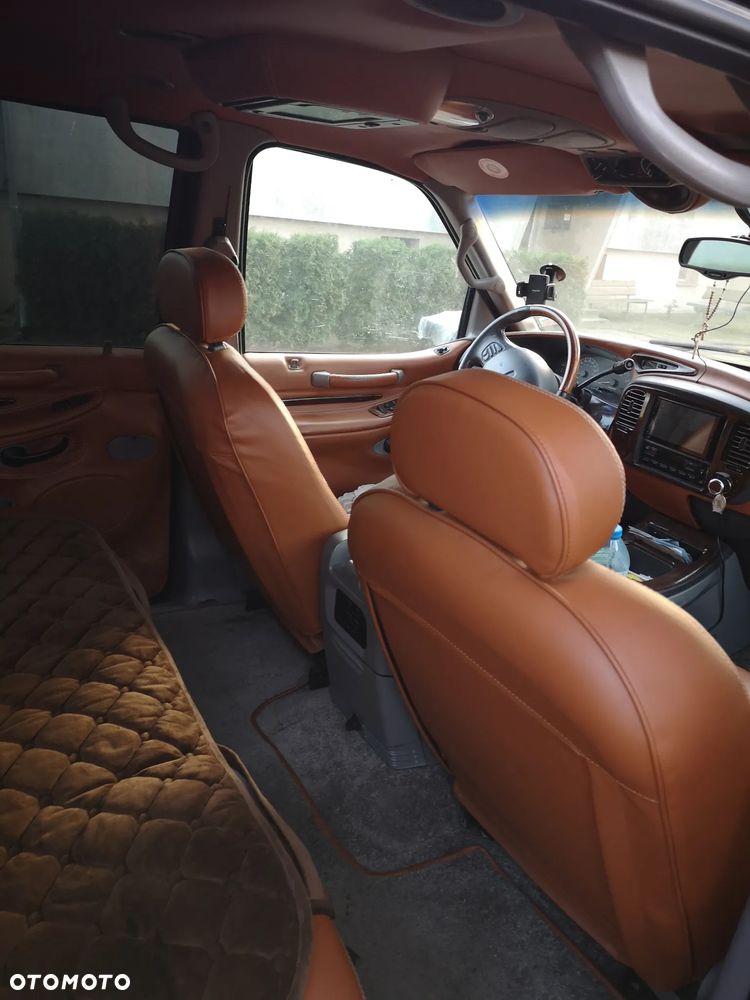 Lincoln Navigator 5.4 - 10