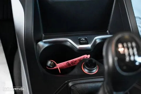 BMW 116 d EDynamics Advantage - 14