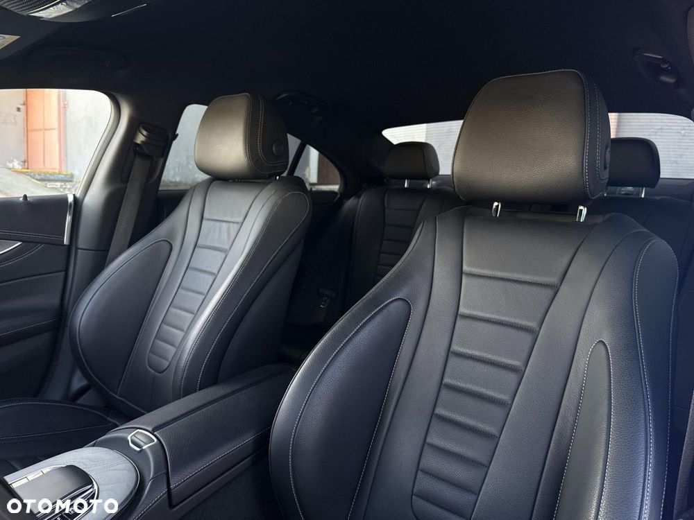 Mercedes-Benz CLS - 12