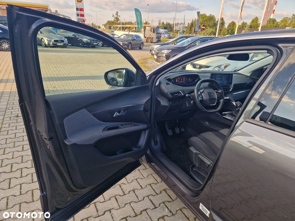 Peugeot 3008 - 9