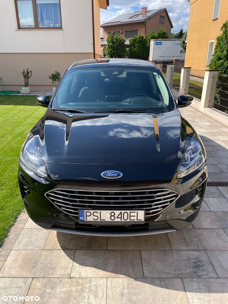 Ford Kuga - 2