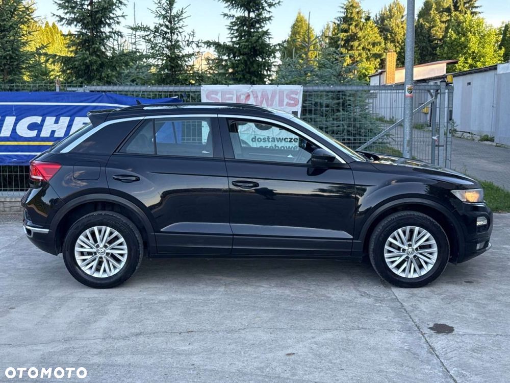 Volkswagen T-Roc - 4