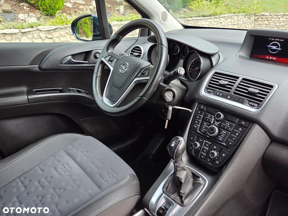 Opel Meriva 1.4 T Cosmo S&S - 25