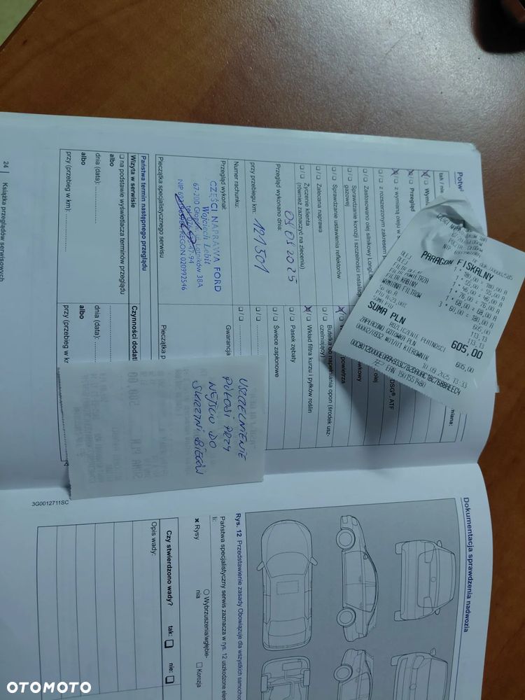 Volkswagen Touran - 36