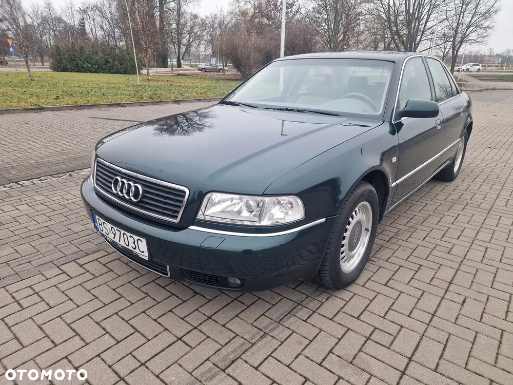 Audi A8 - 2