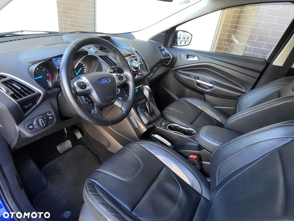 Ford Kuga 2.0 TDCi 4x4 Titanium - 12