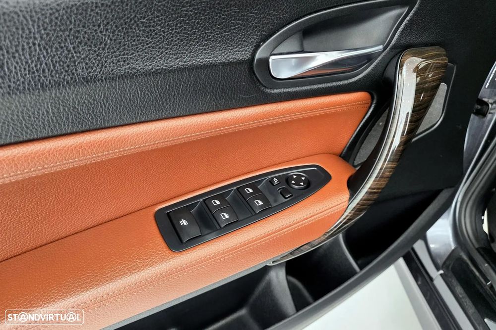 BMW M240i xDrive Auto - 9