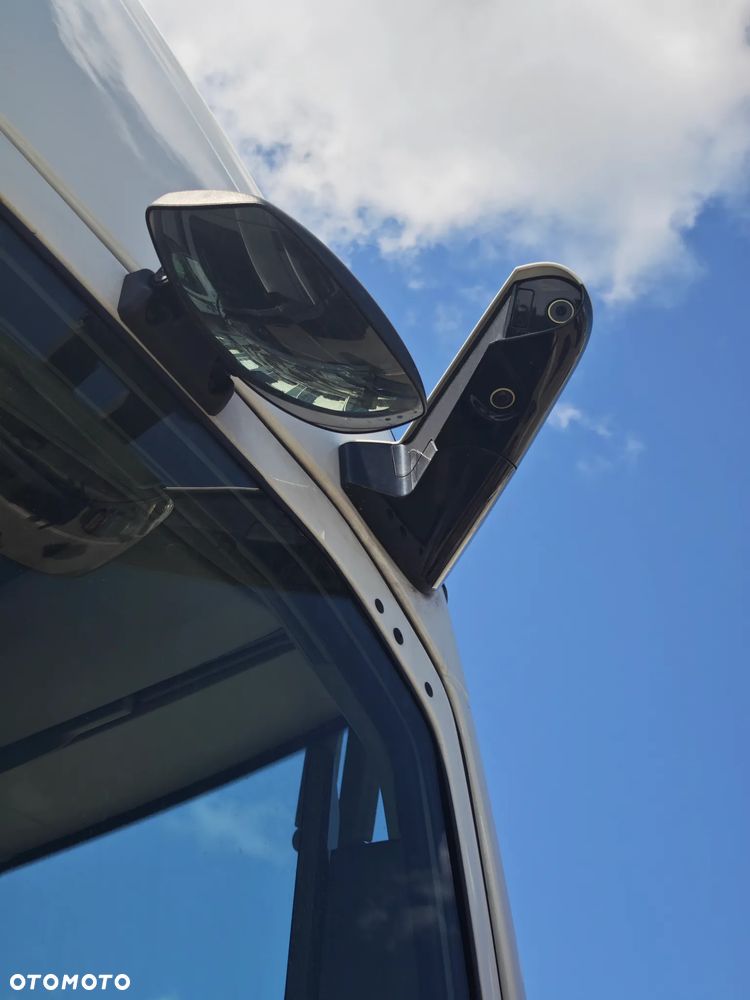 Volvo Globetrotter XL FH500 Aero i-Save - 8