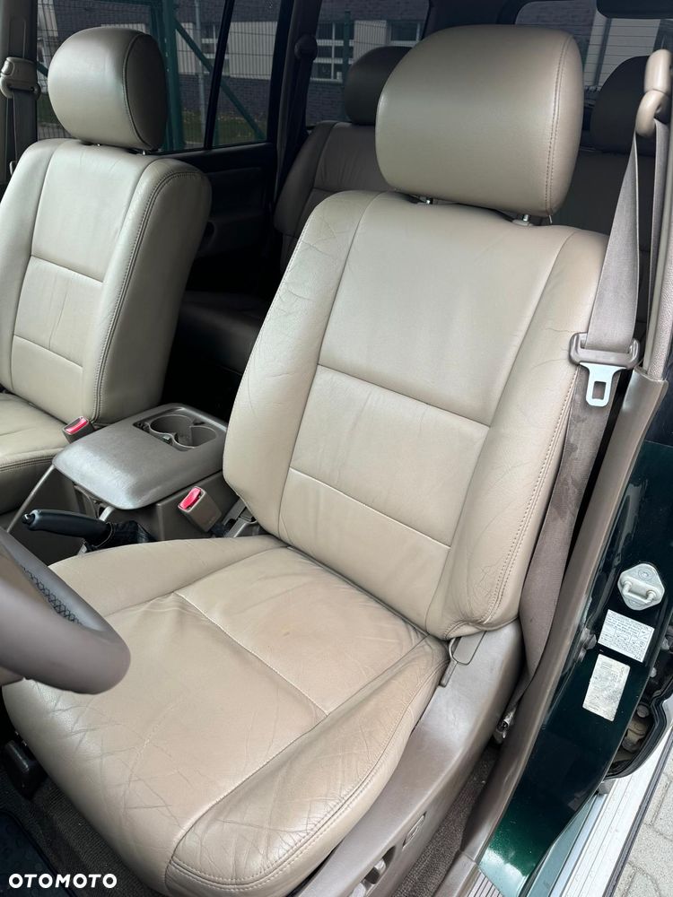 Toyota Land Cruiser VZJ95 3.4 Special - 15