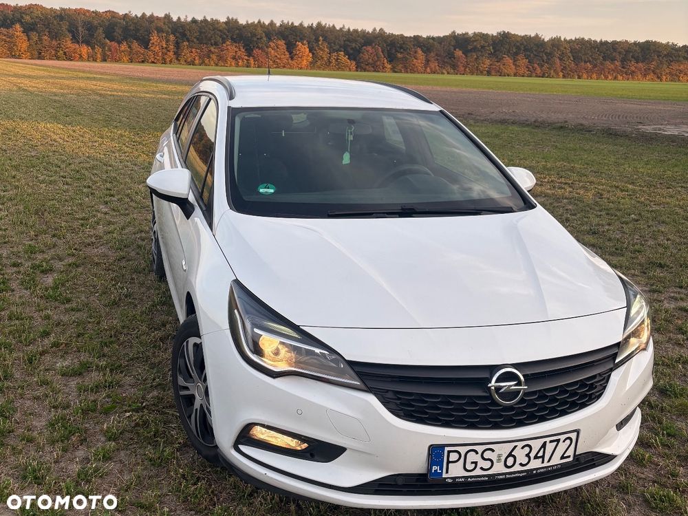 Opel Astra 2016 photo 2