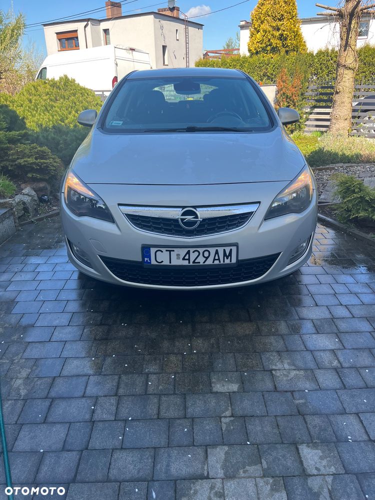 Opel Astra 1.6 T 111 - 3