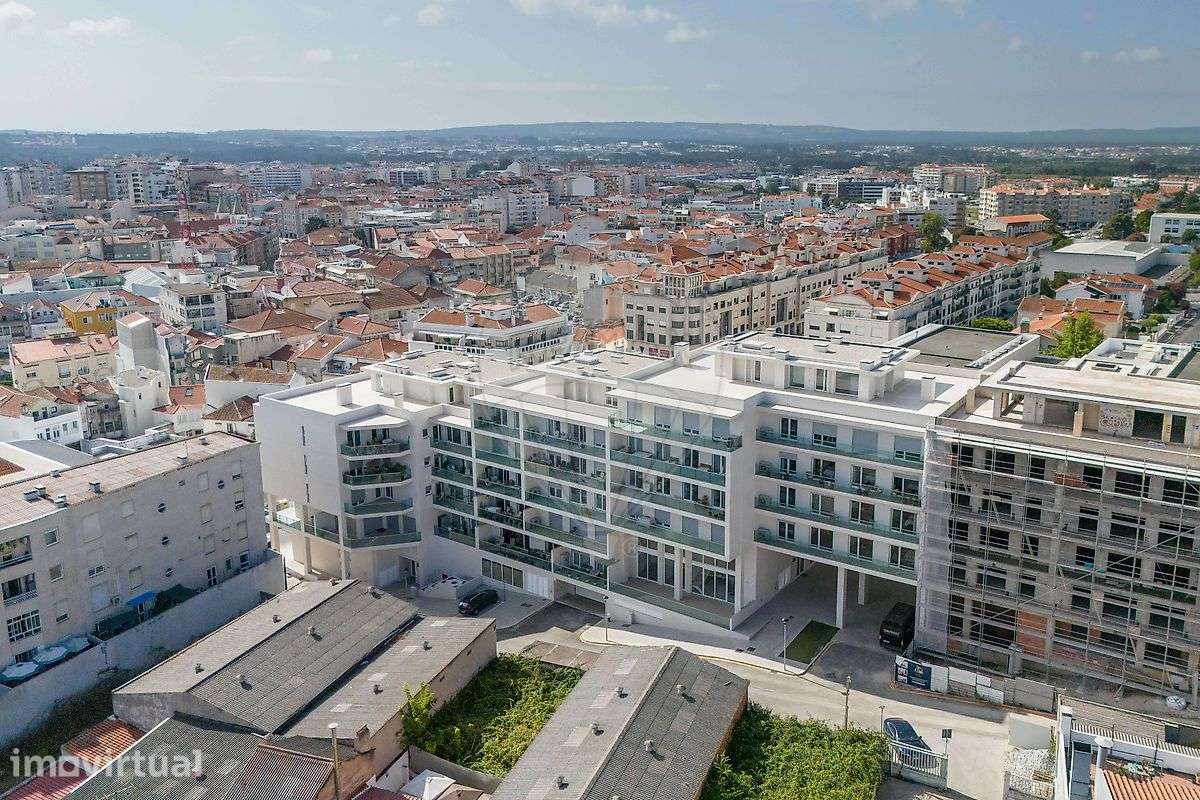 Apartamento T2 para arrendamento - Grande imagem: 2/36