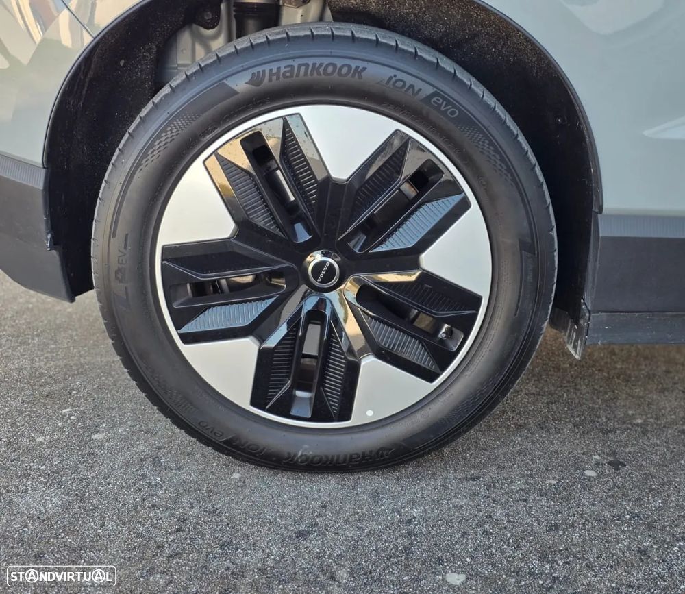 Volvo EX30 69 kWh Single Motor Extended Range Core - 16