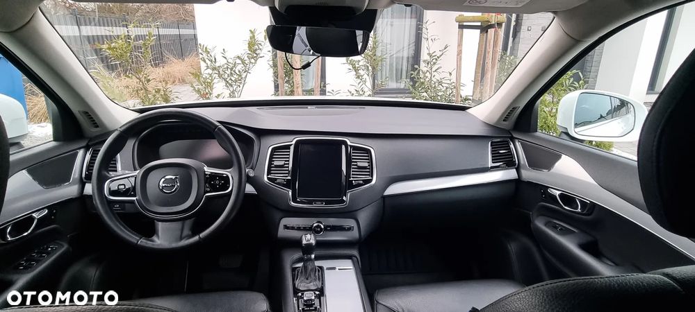 Volvo XC 90 D5 AWD Momentum - 13