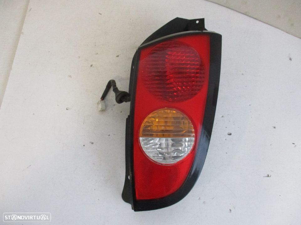 Farol Farolim Tras Hyundai Atos Direito - 2