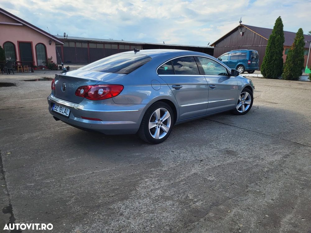 Volkswagen Passat 2.0 Blue TDI SCR Business Edition - 4
