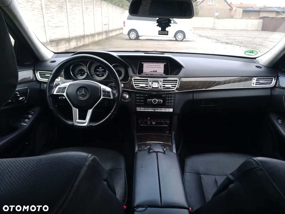 Mercedes-Benz Klasa E 500 4-Matic BlueEff Avantgarde - 11