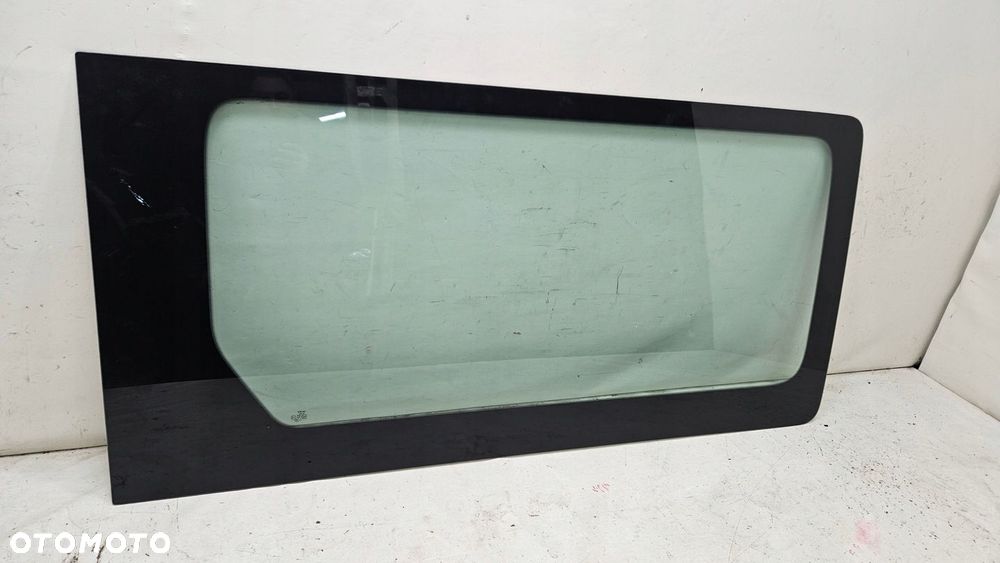 SZYBA KOROSERYJNA BOCZNA PRAWA MAN TGE VW CRAFTER II NOWA 7C0845302T - 3