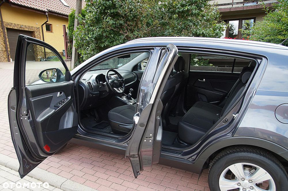 Kia Sportage 1.6 GDI 2WD ISG Attract - 18
